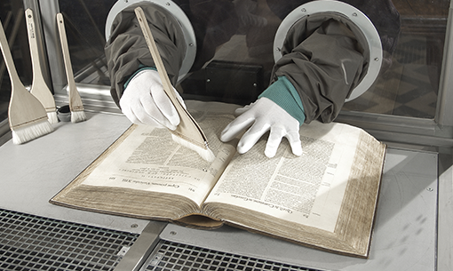 Manual and controlled treatment for fragile materials